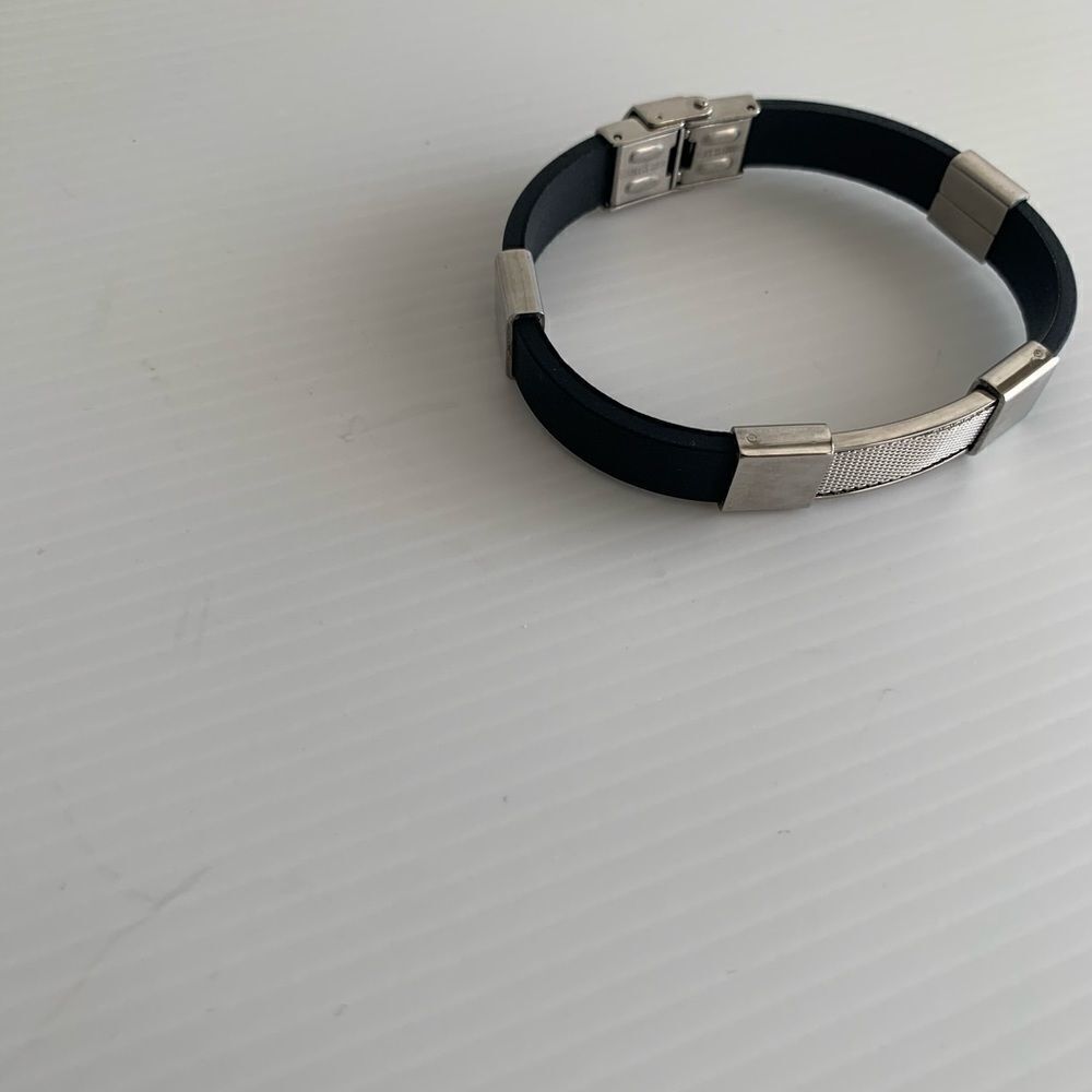 Stainless Steel and Rubber Bracelet - Picture 2 of 7